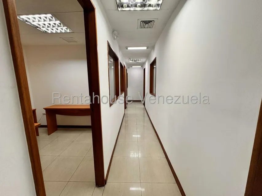 Oficina en Alquiler en Chacao, Distrito Metropolitano - 16