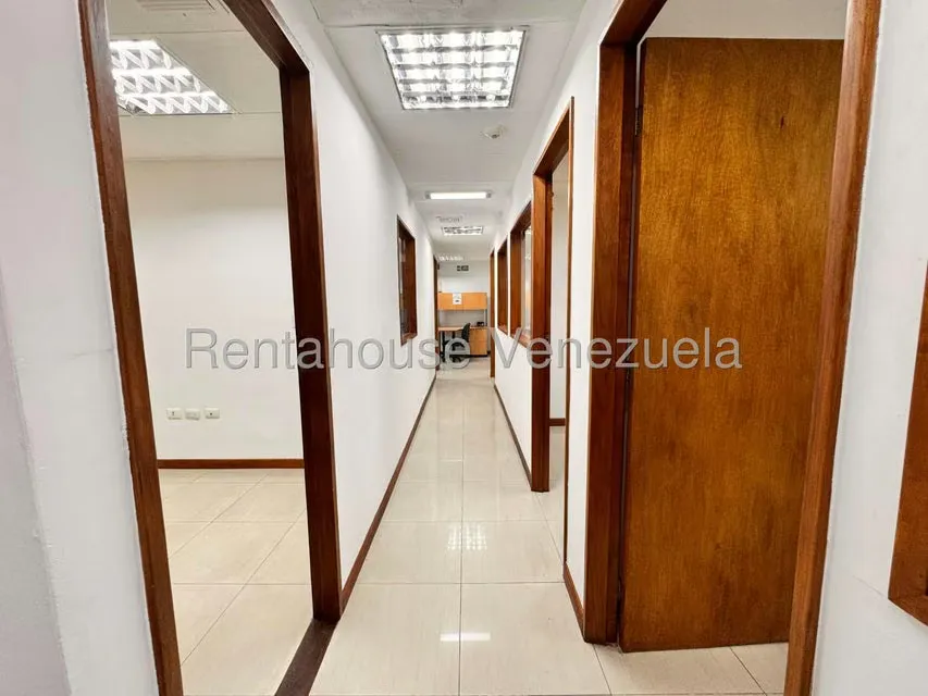Oficina en Alquiler en Chacao, Distrito Metropolitano - 19