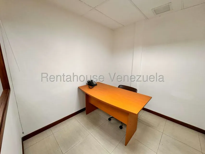 Oficina en Alquiler en Chacao, Distrito Metropolitano - 22