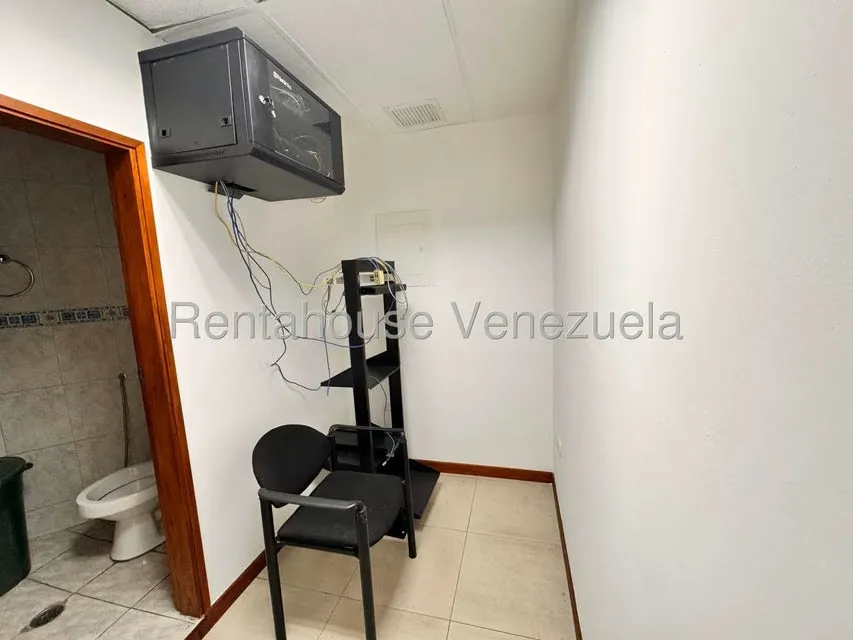 Oficina en Alquiler en Chacao, Distrito Metropolitano - 10