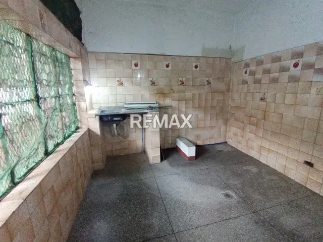 Venta de Casa Amplia en Barrio Bolivar - 5