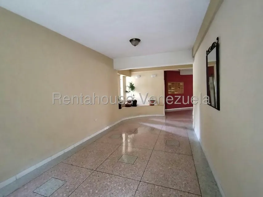 Apartamento (1 Nivel) en Venta en Las Chimeneas, Carabobo - 3