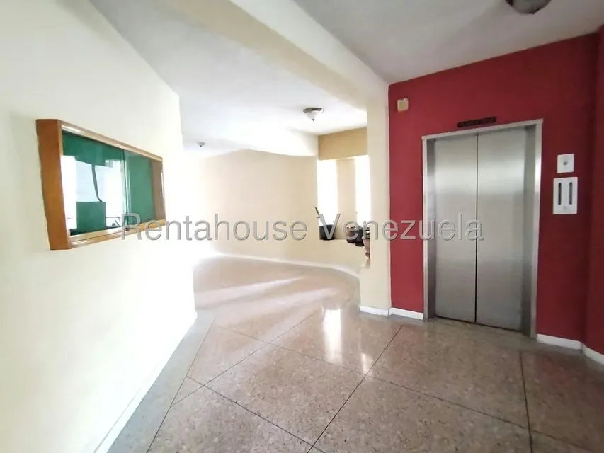 Apartamento (1 Nivel) en Venta en Las Chimeneas, Carabobo - 4