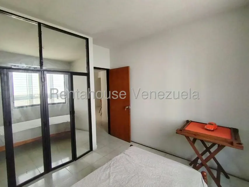 Apartamento (1 Nivel) en Venta en Las Chimeneas, Carabobo - 56