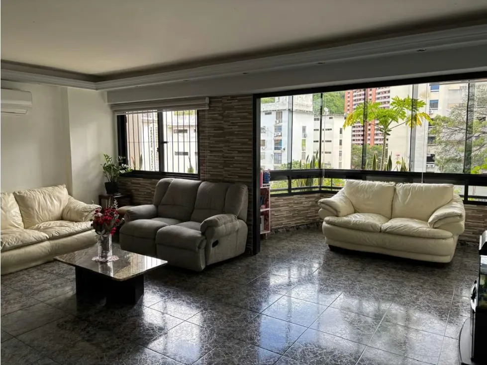 Se vende Apto 122m² 3h+s/2b+s/2p Los Chaguaramos