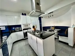 View 25