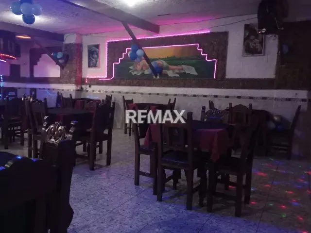 Local en Venta Bar Restaurante con Licencia de Licores Catedral Caracas - 3