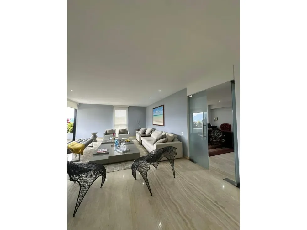 PH EN VENTA EN VALLE ARRIBA
