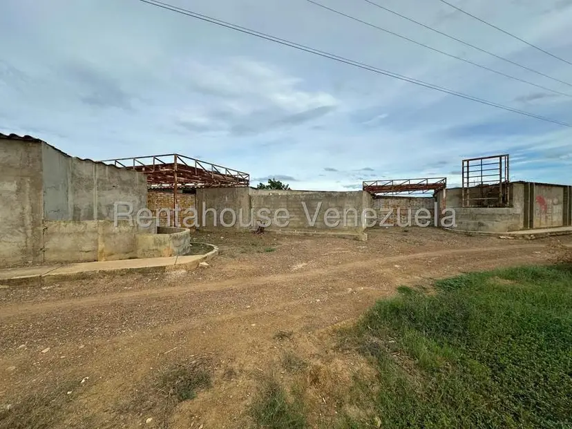 Comercial (Posada) en Venta en Intercomunal Coro La Vela, Falcon