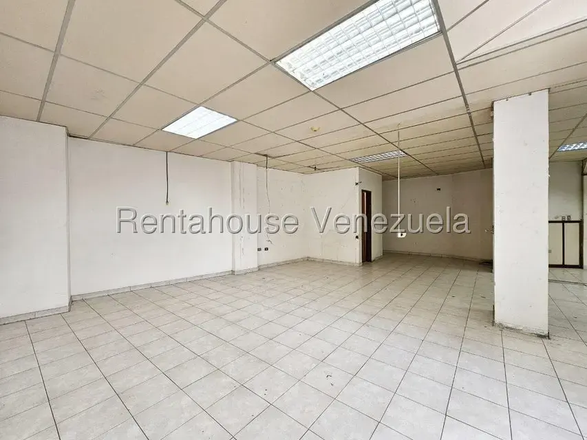 Local Comercial en Alquiler en Guarenas, Miranda - 16