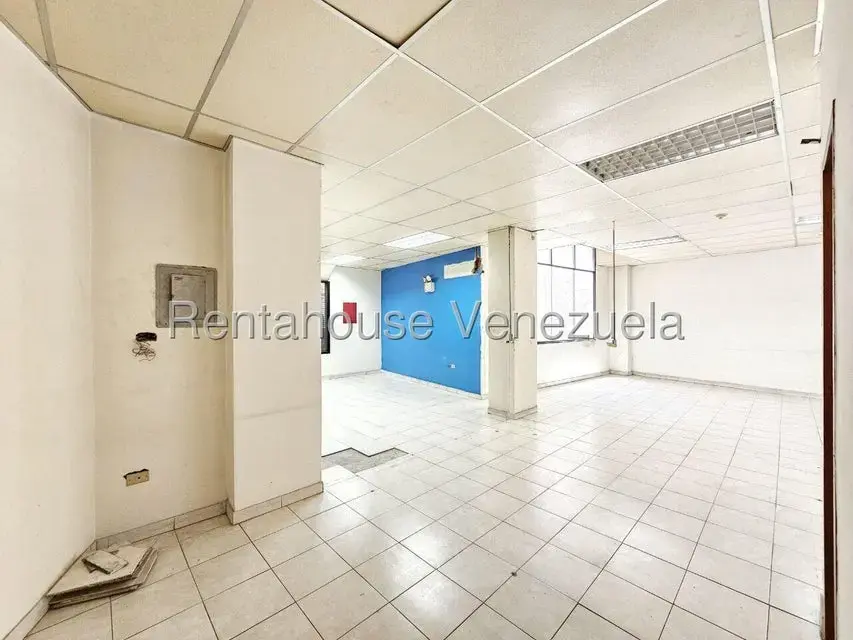 Local Comercial en Alquiler en Guarenas, Miranda - 18