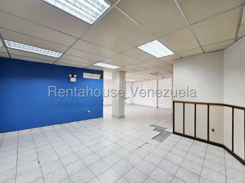 Local Comercial en Alquiler en Guarenas, Miranda - 9