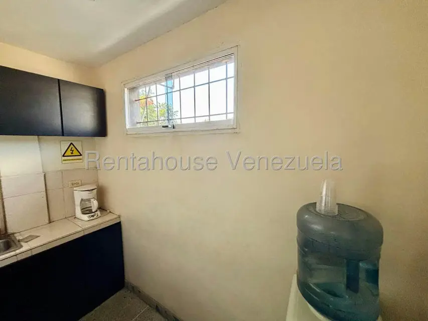 Local Comercial en Alquiler en Centro, Lara - 13