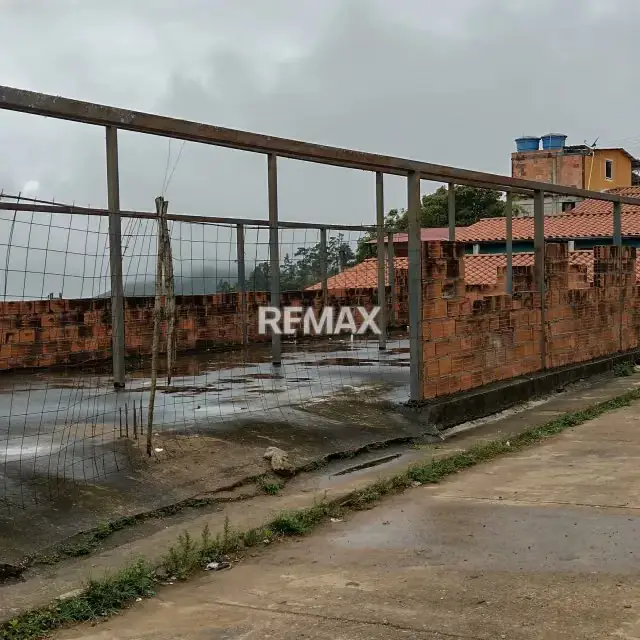 APARTAMENTO EN OBRA NEGRA en venta