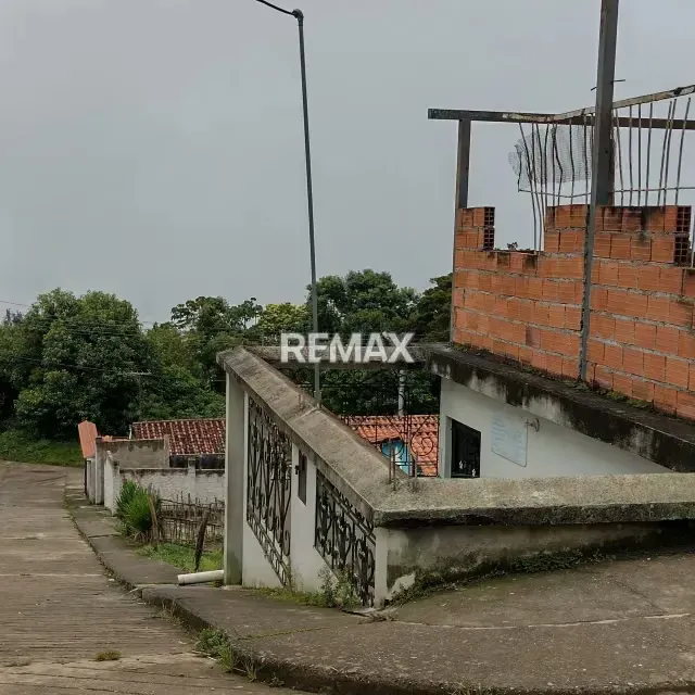 APARTAMENTO EN OBRA NEGRA en venta - 4