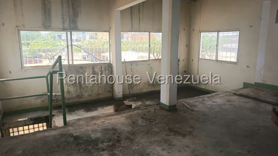 Comercial (Local Comercial) en Venta en Miraflores, Zulia - 9