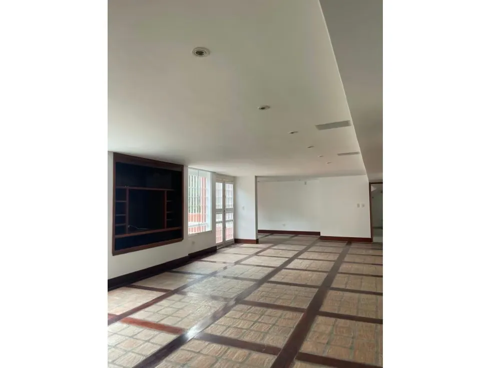 Vendo planta baja duplex 585m2 Alto Hatillo 9929 - 23