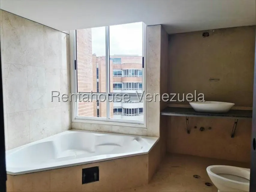 Apartamento (Penthouse) en Venta en Colinas de Valle Arriba / Mirador de Los Campitos, Distrito Metropolitano - 13