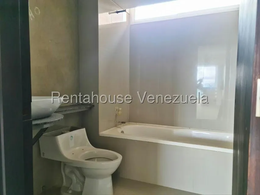 Apartamento (Penthouse) en Venta en Colinas de Valle Arriba / Mirador de Los Campitos, Distrito Metropolitano - 17