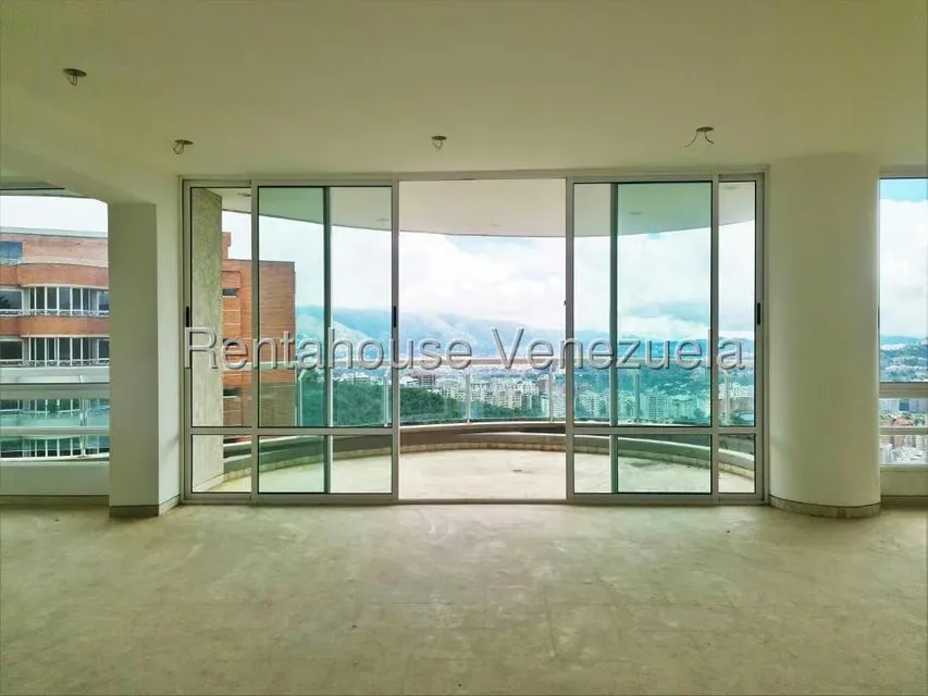 Apartamento (Penthouse) en Venta en Colinas de Valle Arriba / Mirador de Los Campitos, Distrito Metropolitano - 3