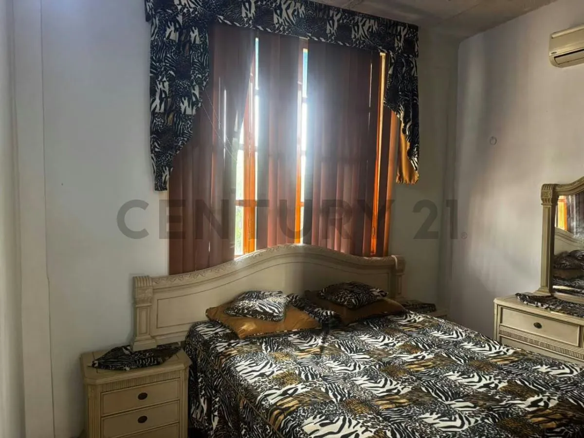 En Venta Espectacular casa en Los Altos de Santa Fe. - 16