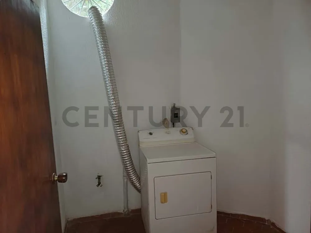 En Venta Espectacular casa en Los Altos de Santa Fe. - 22