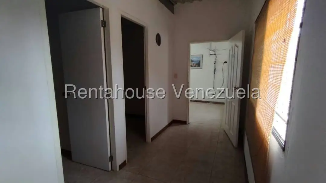 Casa (1 Nivel) en Venta en Los Salias, Miranda - 23