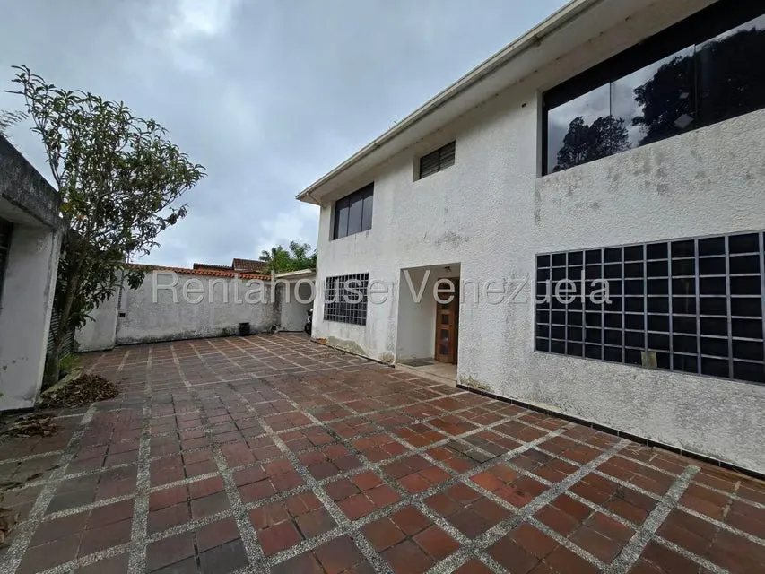 Casa (Duplex) en Venta en El Hatillo, Distrito Metropolitano - 2