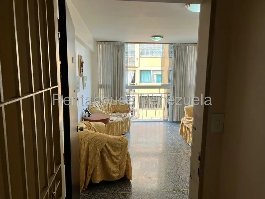 Apartamento (1 Nivel) en Venta en Santa Monica, Distrito Metropolitano - 4