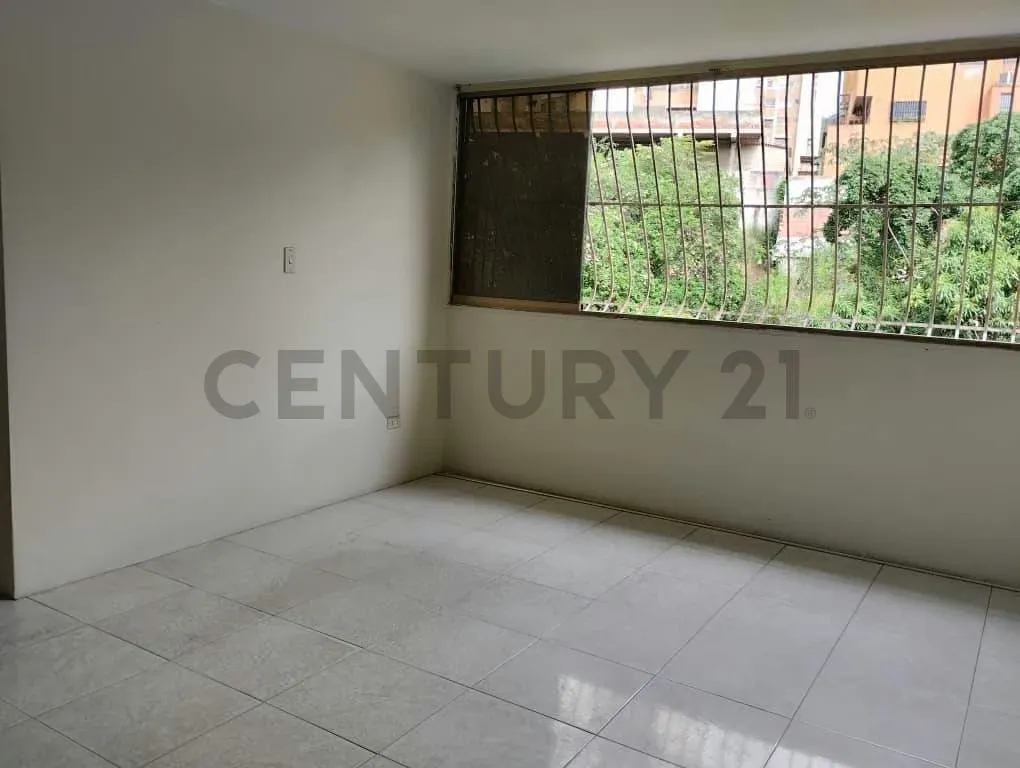 RMR. - Venta Apartamento Guarenas el Calvario - 4