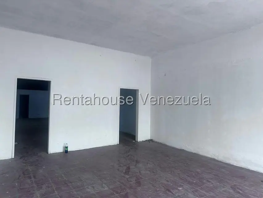 Local Comercial en Alquiler en Parroquia Concepcion, Lara - 31