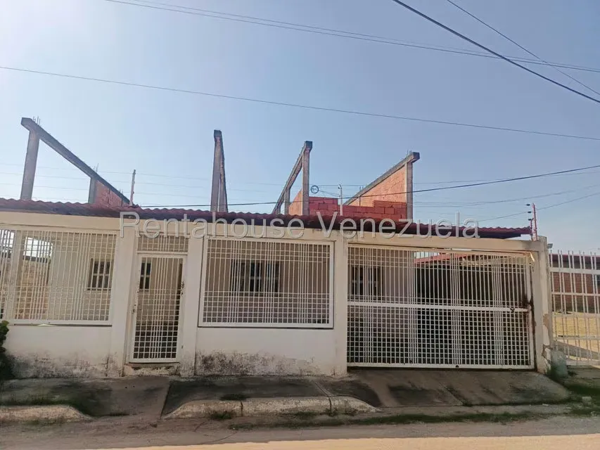 Casa (1 Nivel) en Venta en Calle 42, Zulia