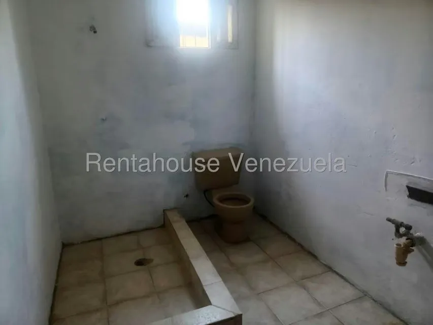 Casa (1 Nivel) en Venta en Calle 42, Zulia - 6