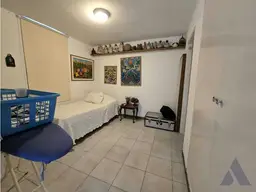 View 25