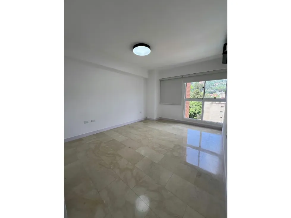 Apartamento en venta en La Boyera de 89mts2 - 4
