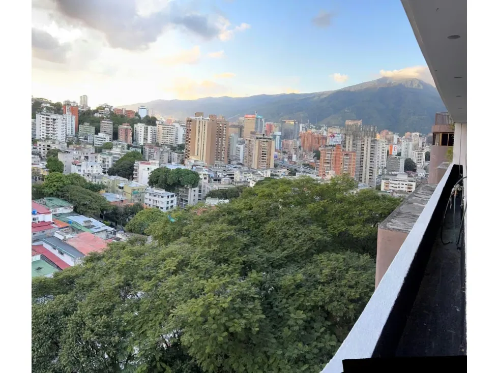 Vendo PH duplex 415m2 Colinas de Bello Monte 3923 - 8