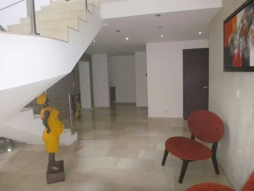Townhouse (Duplex) en Venta en Oripoto, Distrito Metropolitano - 5