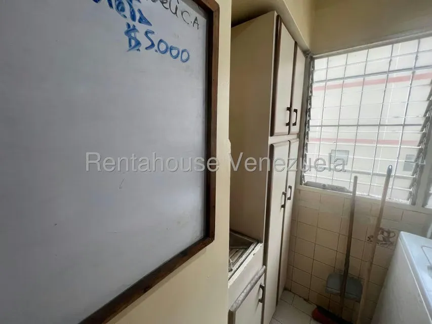 Apartamento (1 Nivel) en Venta en El Paraiso, Distrito Metropolitano - 16