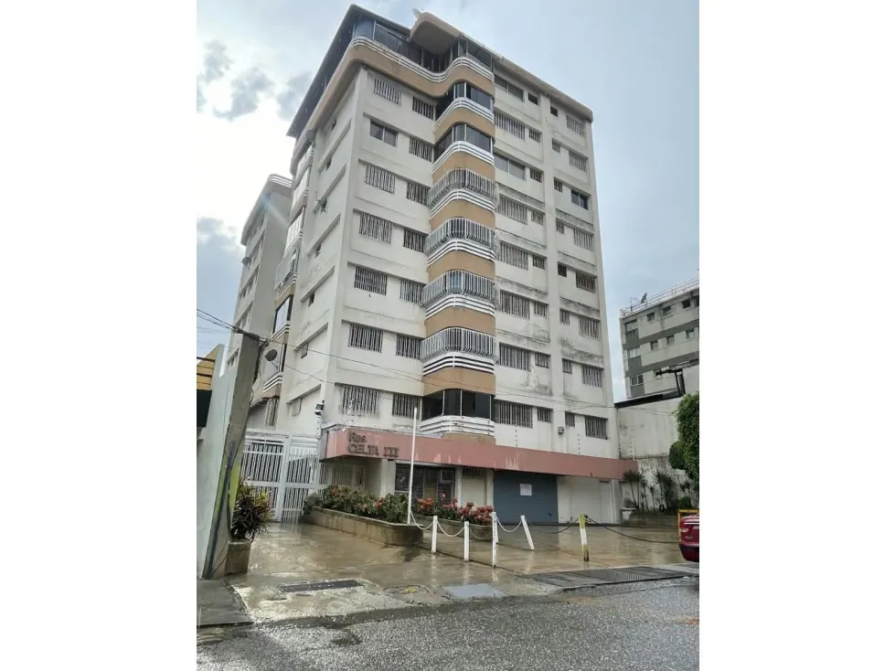 Se alquila local 34m2 Alta Florida 3585