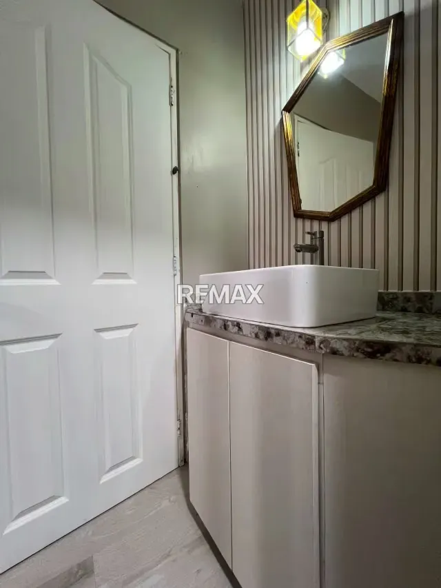 SE VENDE APARTAMENTO EN RESIDENCIA ZEUS SECTOR VENECIA LECHERÍA VENEZUELA - 13