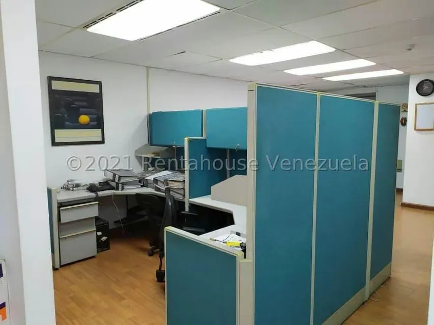 Oficina en Venta en El Viñedo, Carabobo - 21