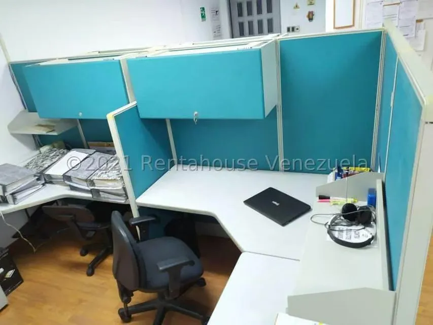 Oficina en Venta en El Viñedo, Carabobo - 28