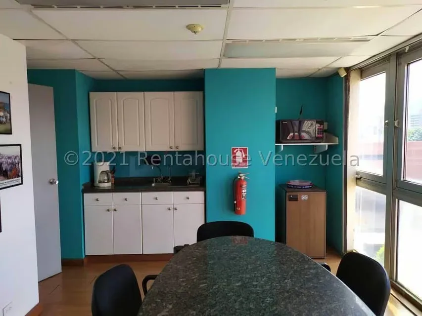 Oficina en Venta en El Viñedo, Carabobo - 32