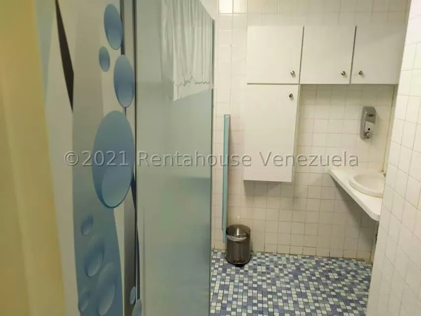 Oficina en Venta en El Viñedo, Carabobo - 37