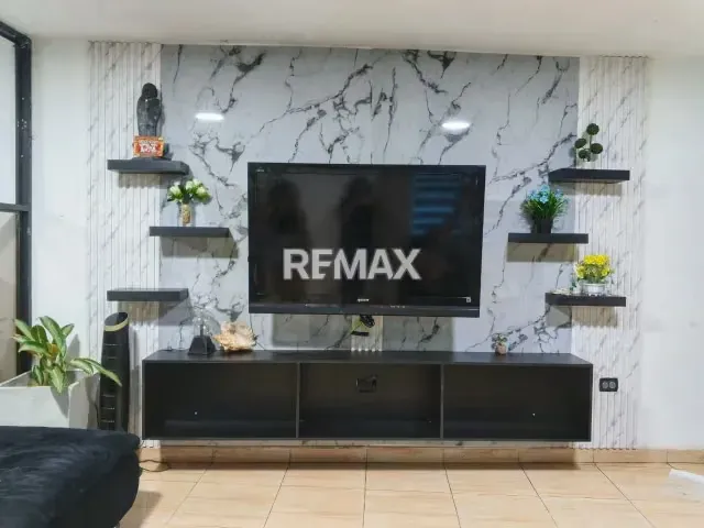 CASA COMERCIAL 3 EN 1, SECTOR VALLE FRÍO. Parroquia Santa Lucía - 7
