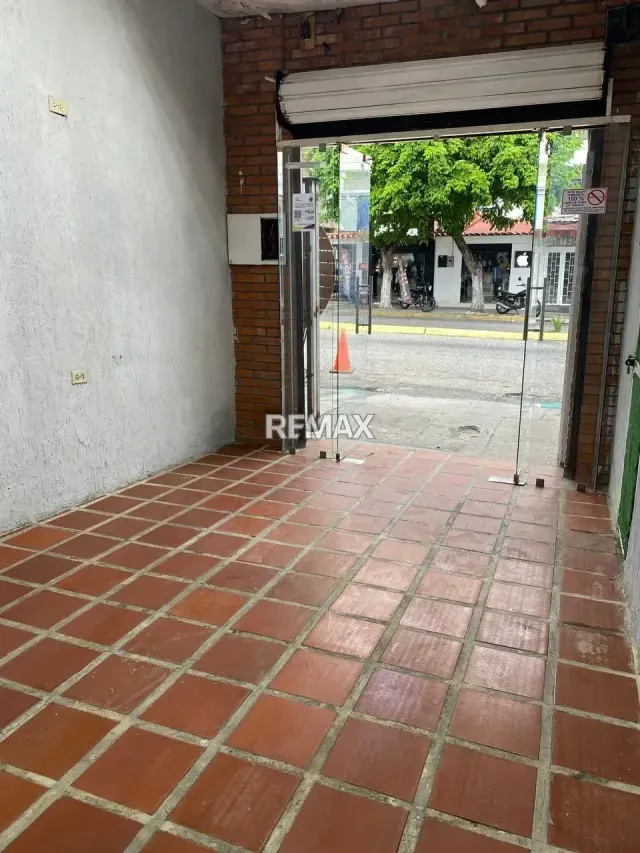 Alquiler Local Comercial ubicado en las Mercedes Cabudare - 2
