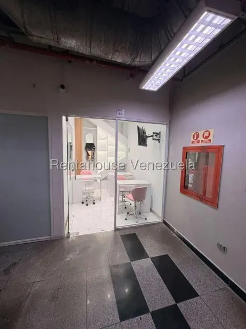 Local Comercial en Alquiler en Chacao, Distrito Metropolitano - 3