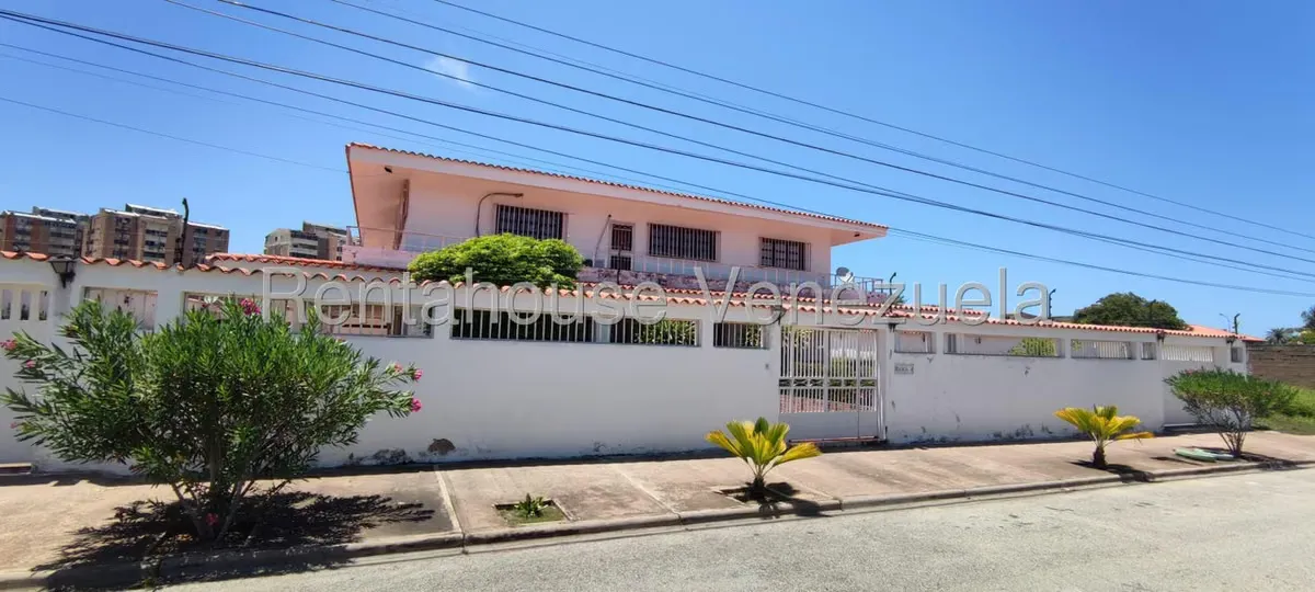 Casa (Multipes Niveles) en Venta en Jorge Coll, Nueva Esparta - 3