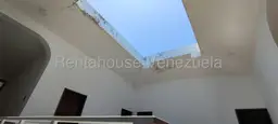 View 25
