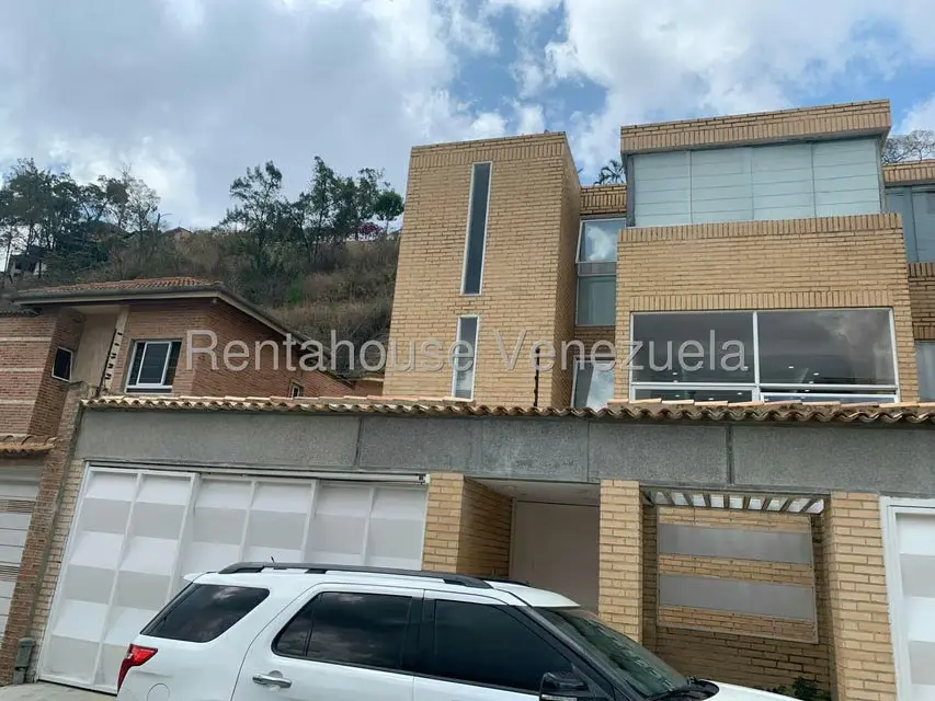 Casa (Multipes Niveles) en Venta en Alto Hatillo, Distrito Metropolitano